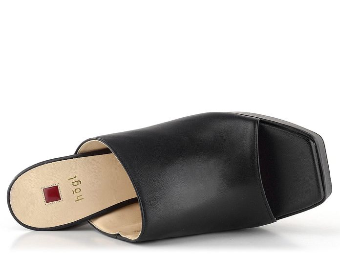 Högl pantofle na vysoké platformě s podpatkem Black 5-105910