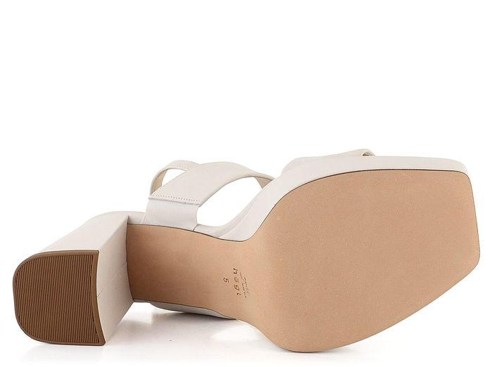 Högl sandály na platformě s podpatkem Creme 5-105930